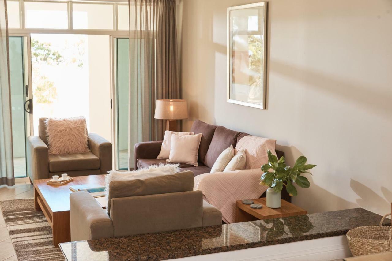 Sea Change Beachfront Apartments Trinity Beach Exterior photo